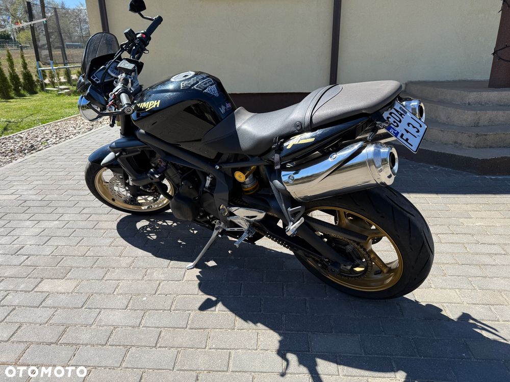 Triumph Street Triple - 3