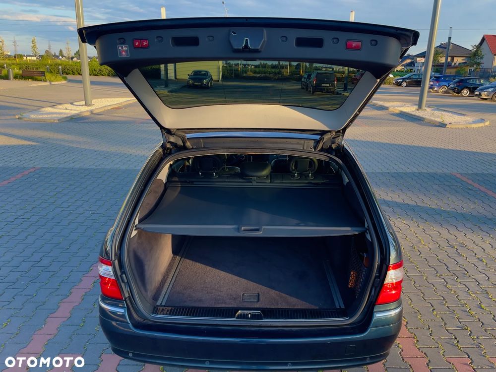 Mercedes-Benz Klasa E 320 CDI Elegance - 9