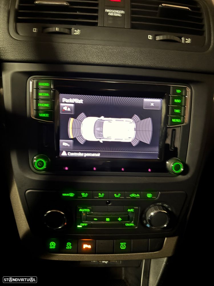 Skoda Yeti 1.6 TDI Elegance DSG - 20