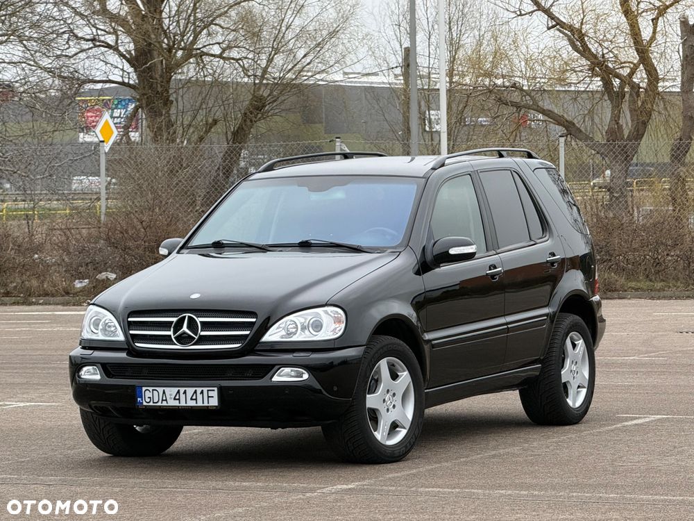 Mercedes-Benz ML - 15