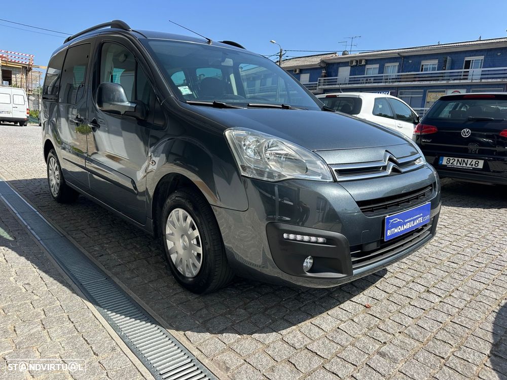 Citroën Berlingo 1.6 BlueHDi Feel 7L — fotografia 12
