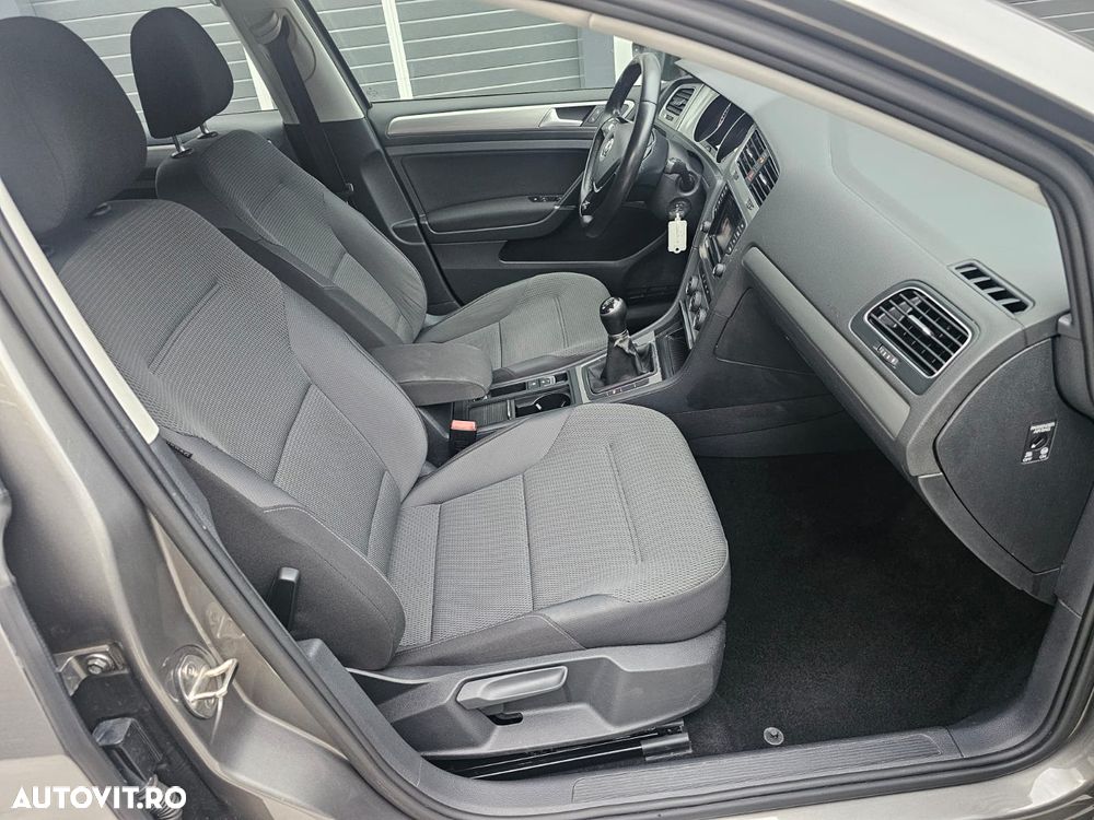 Volkswagen Golf Variant 1.6 TDI BlueMotion Technology Comfortline - 10