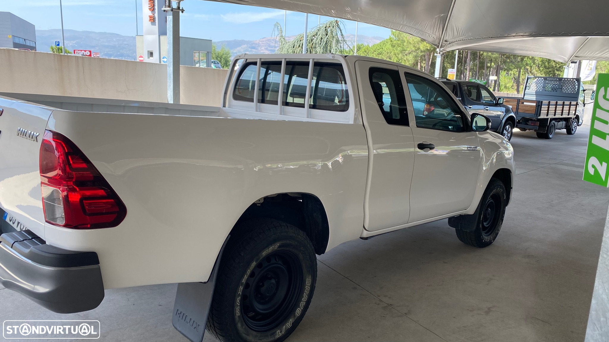 Toyota Hilux 2.4 D-4D 4WD CE Trial - 9