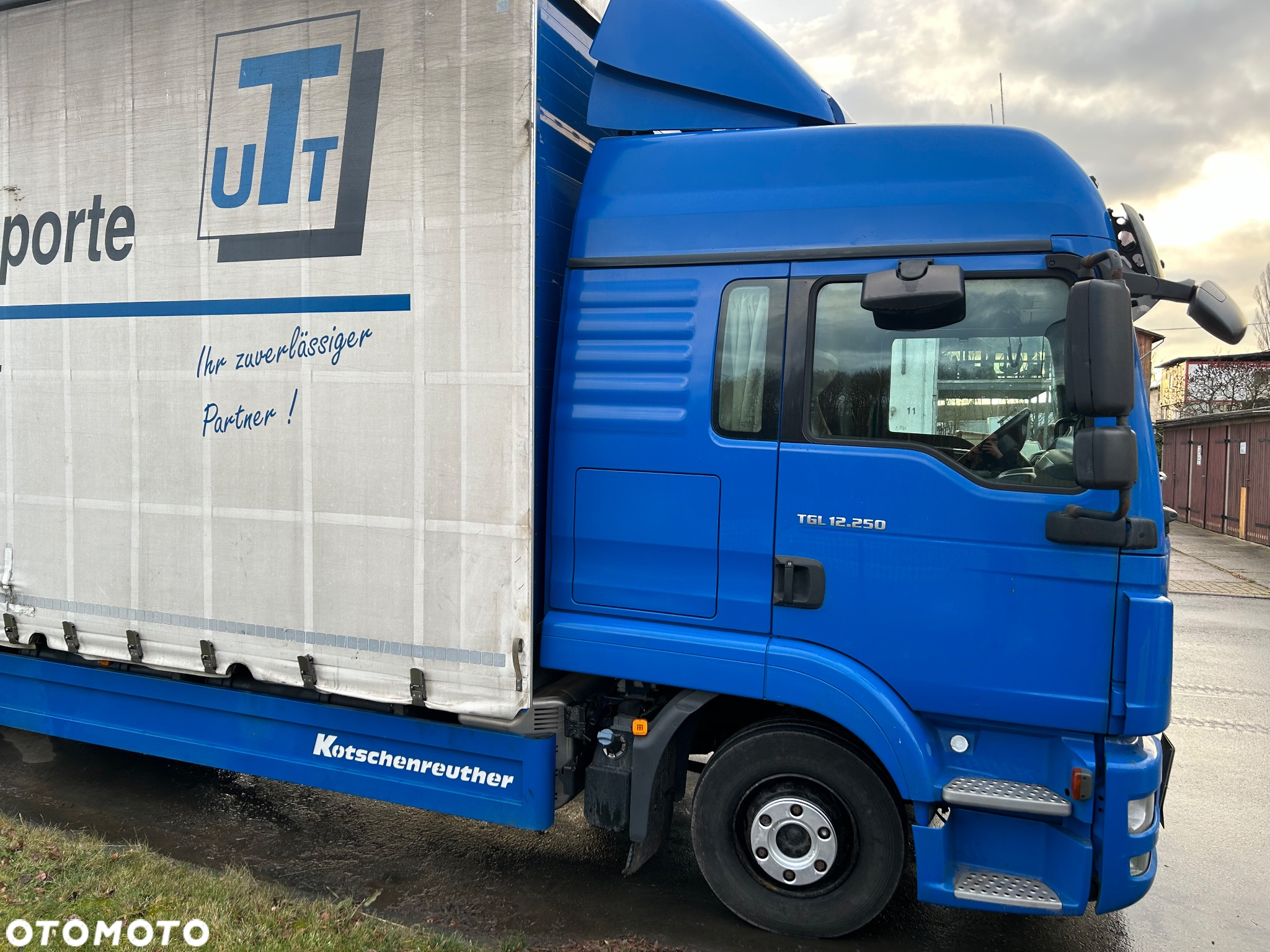 MAN TGL 12.250 cena za ZESTAW TANDEM UNIKAT przebieg z Niemiec MANUAL HAK / EURO 6 / przyczepa zestaw jumbo / opony 80% - 22