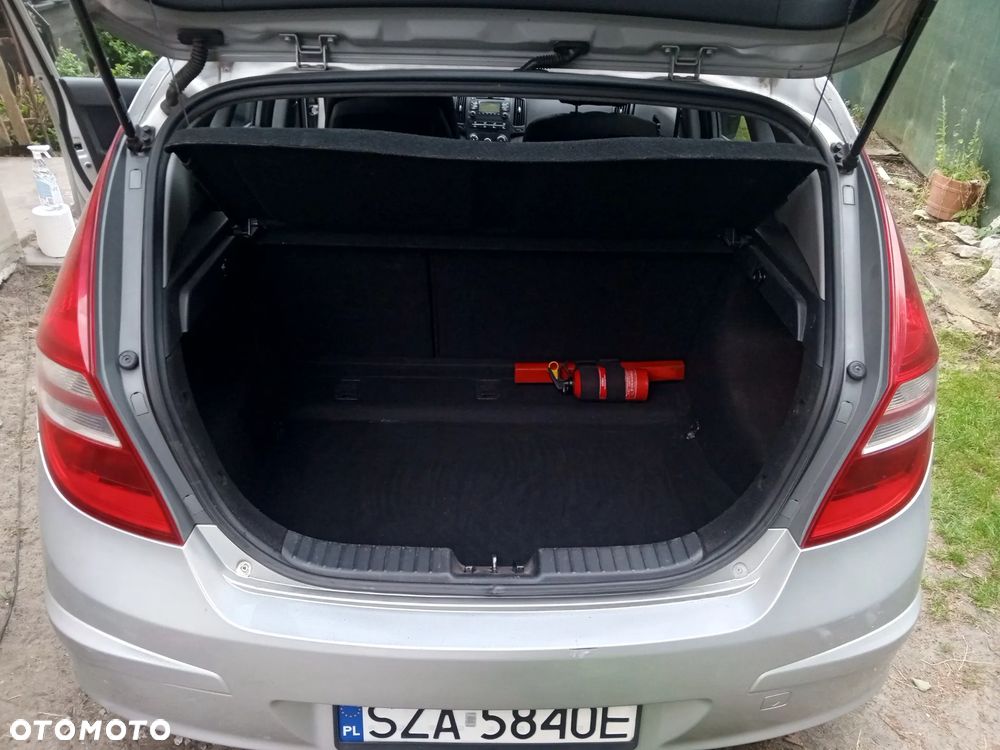 Hyundai i30 1.6 CRDi Classic - 8