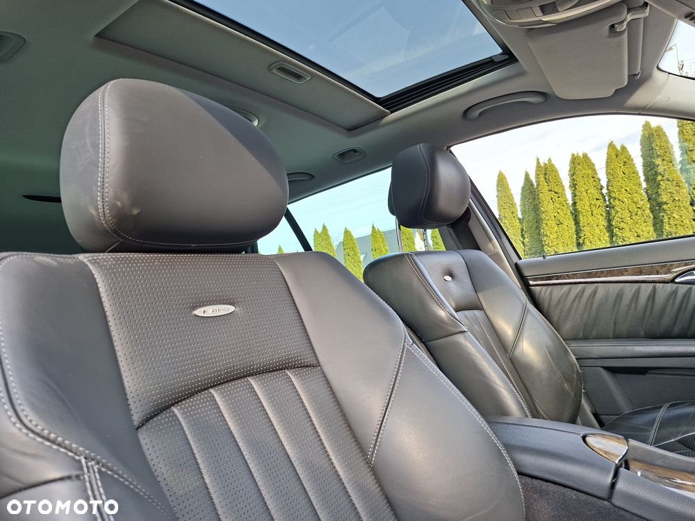 Mercedes-Benz Klasa E 55 AMG Automatik - 15