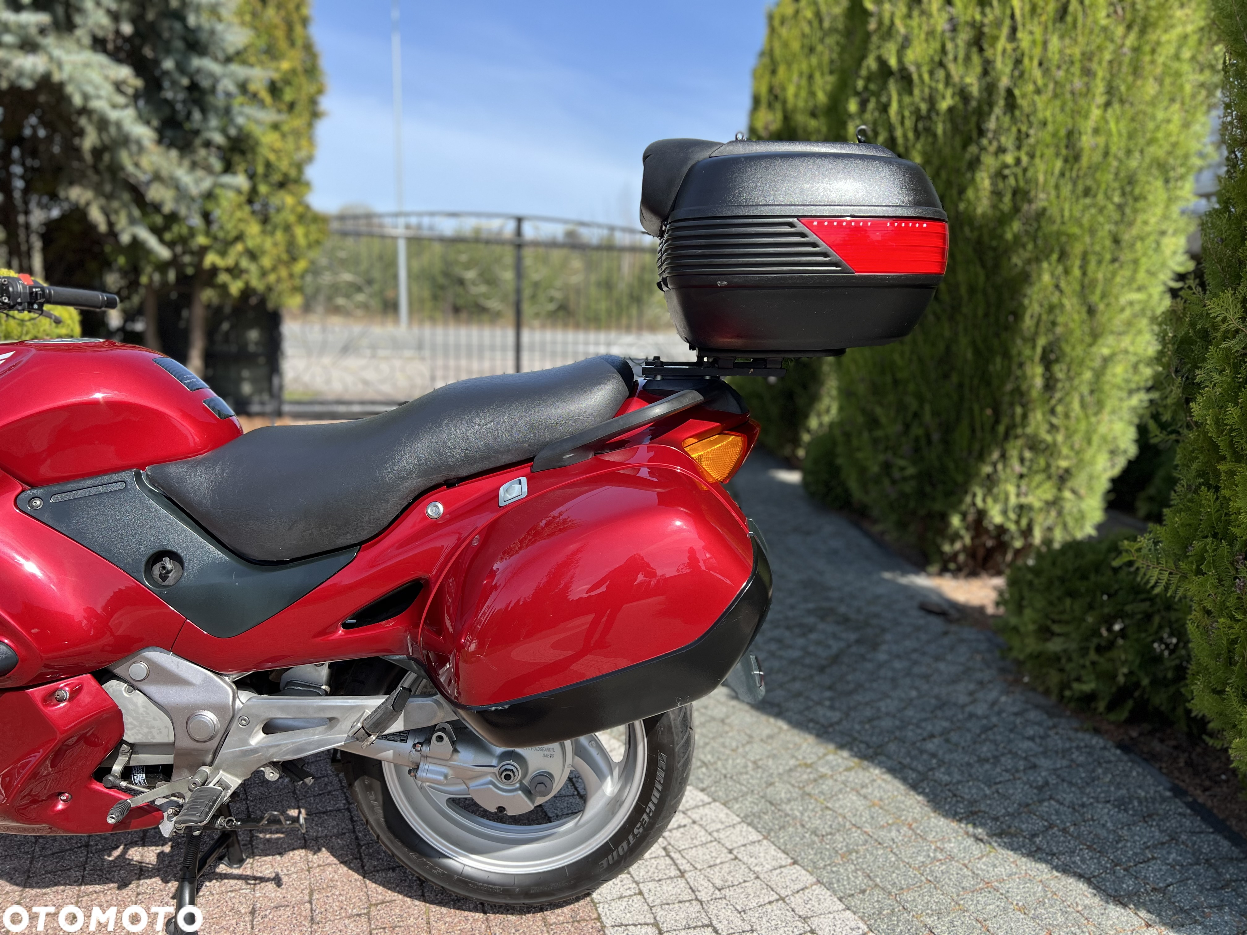 Honda NTV - 25