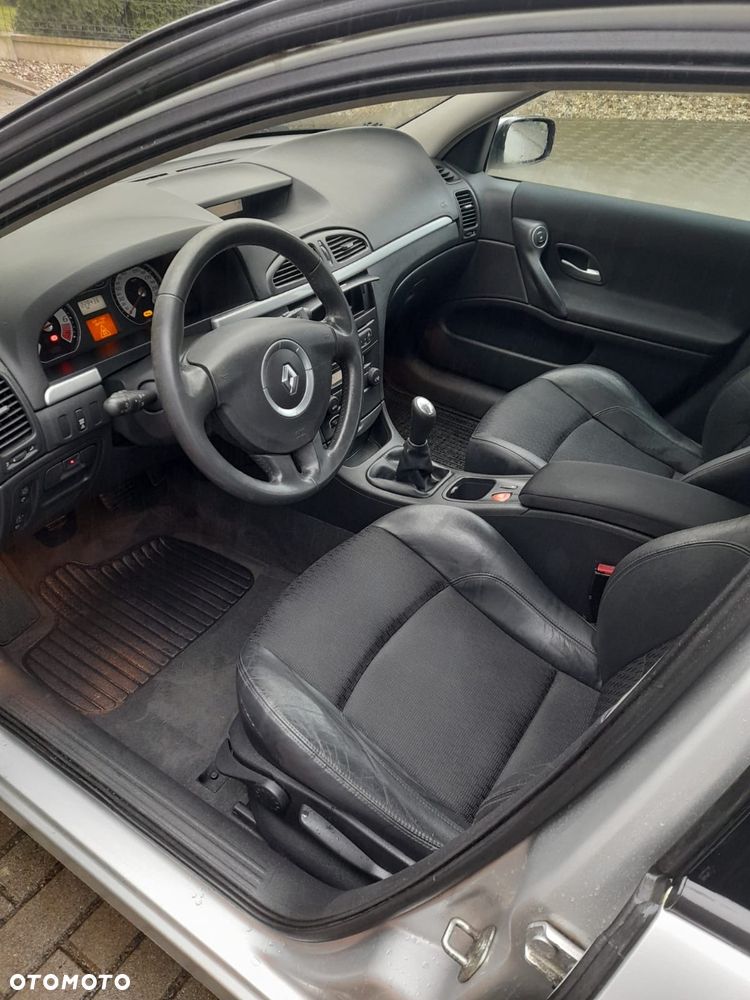 Renault Laguna 2.0 16V Privilege - 11