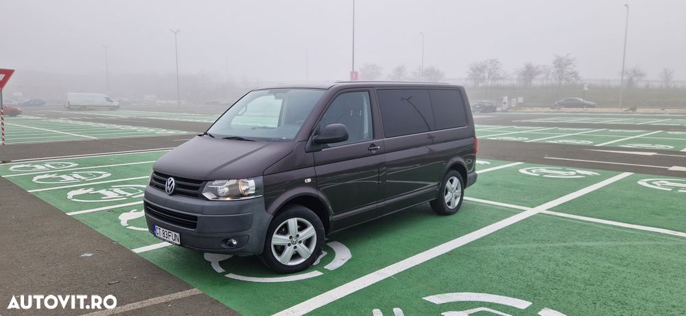 Volkswagen Multivan - 9