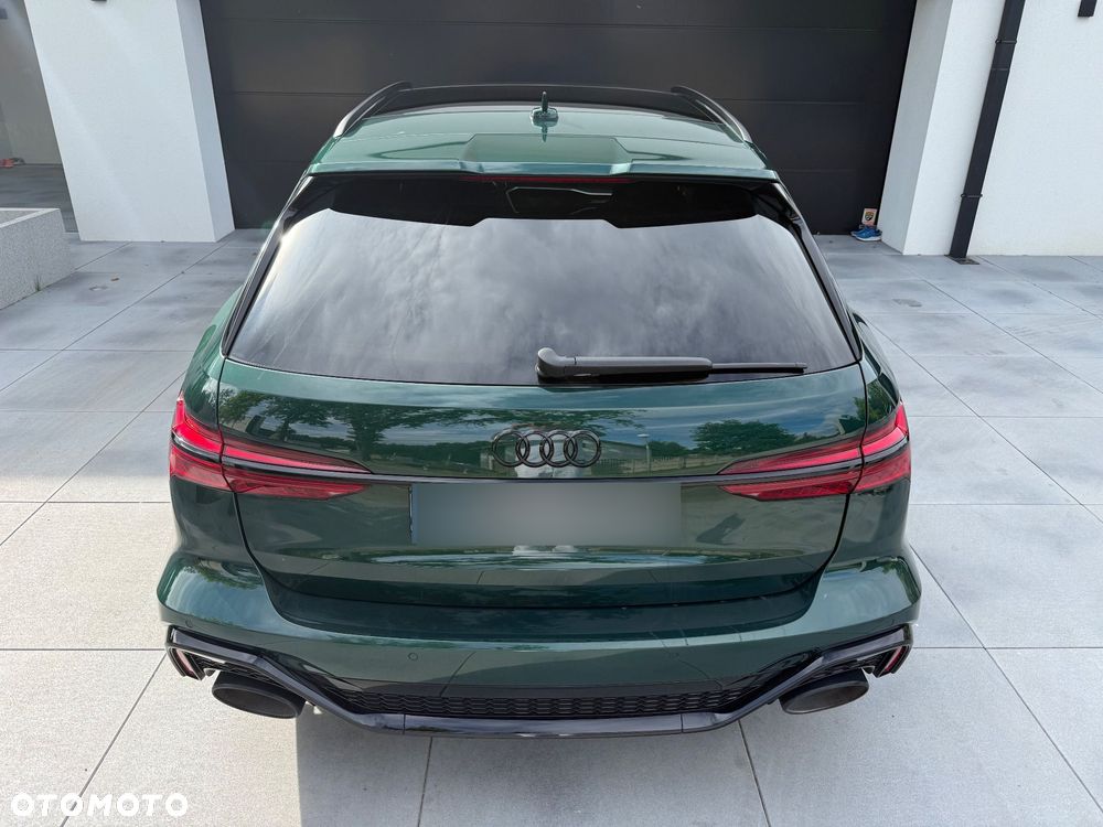 Audi RS6 Avant - 8