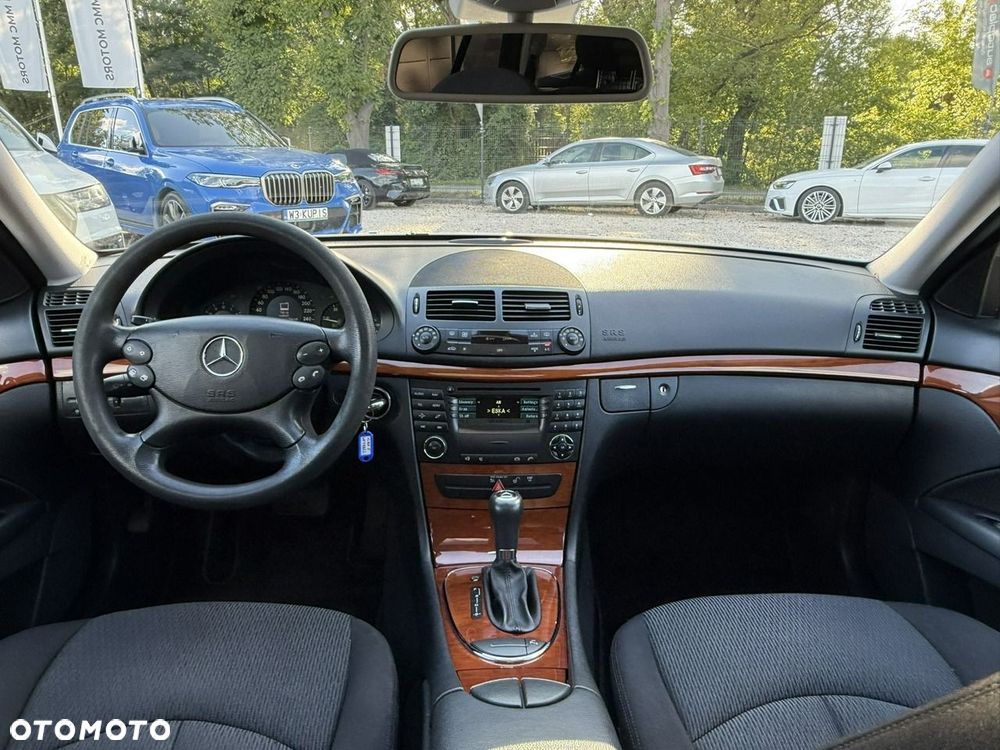 Mercedes-Benz Klasa E - 19