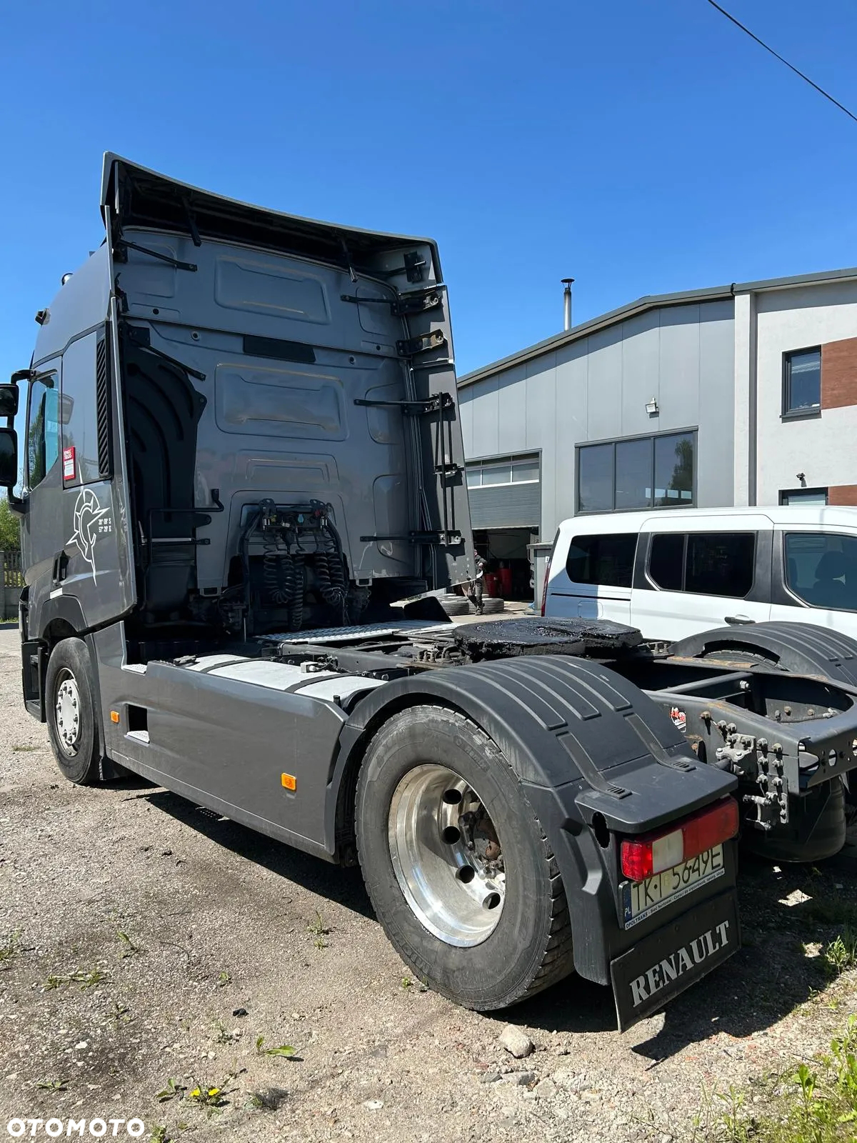 Renault GAMA T 460 - 9