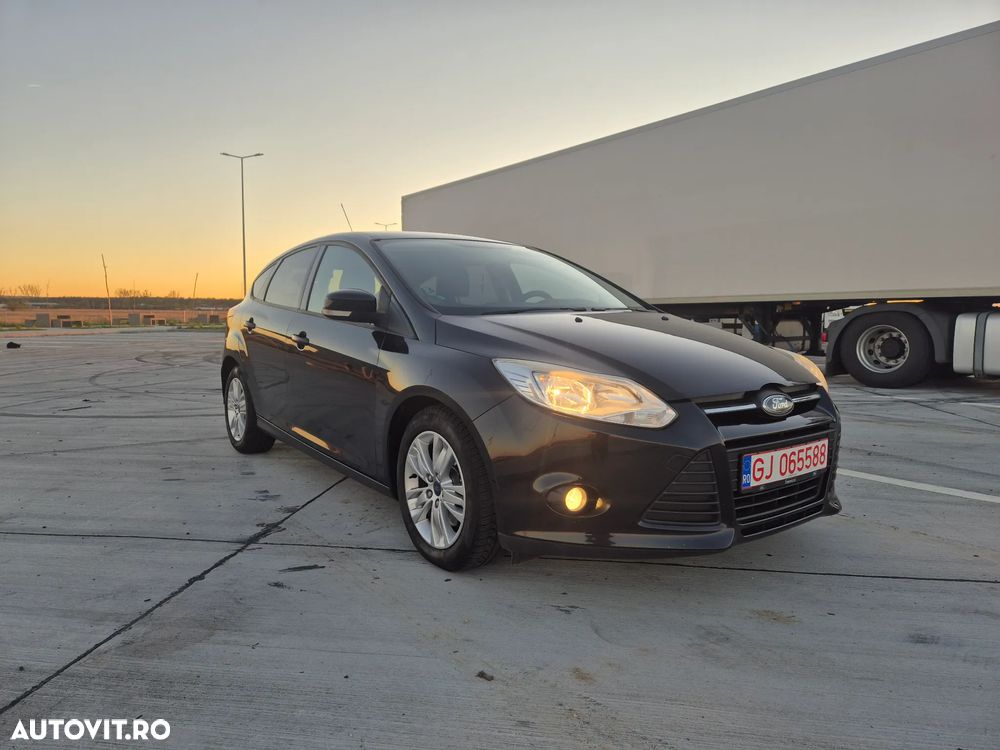 Ford Focus 1.6 EcoBoost Start-Stopp-System SYNC Edition - 1