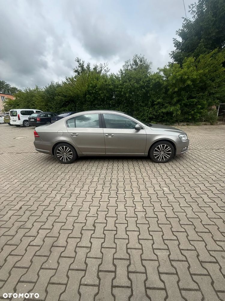 Volkswagen Passat 2.0 TDI Comfortline - 3