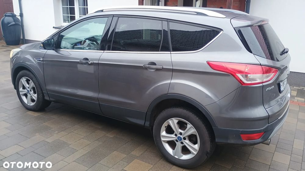 Ford Kuga 2.0 TDCi Titanium - 3