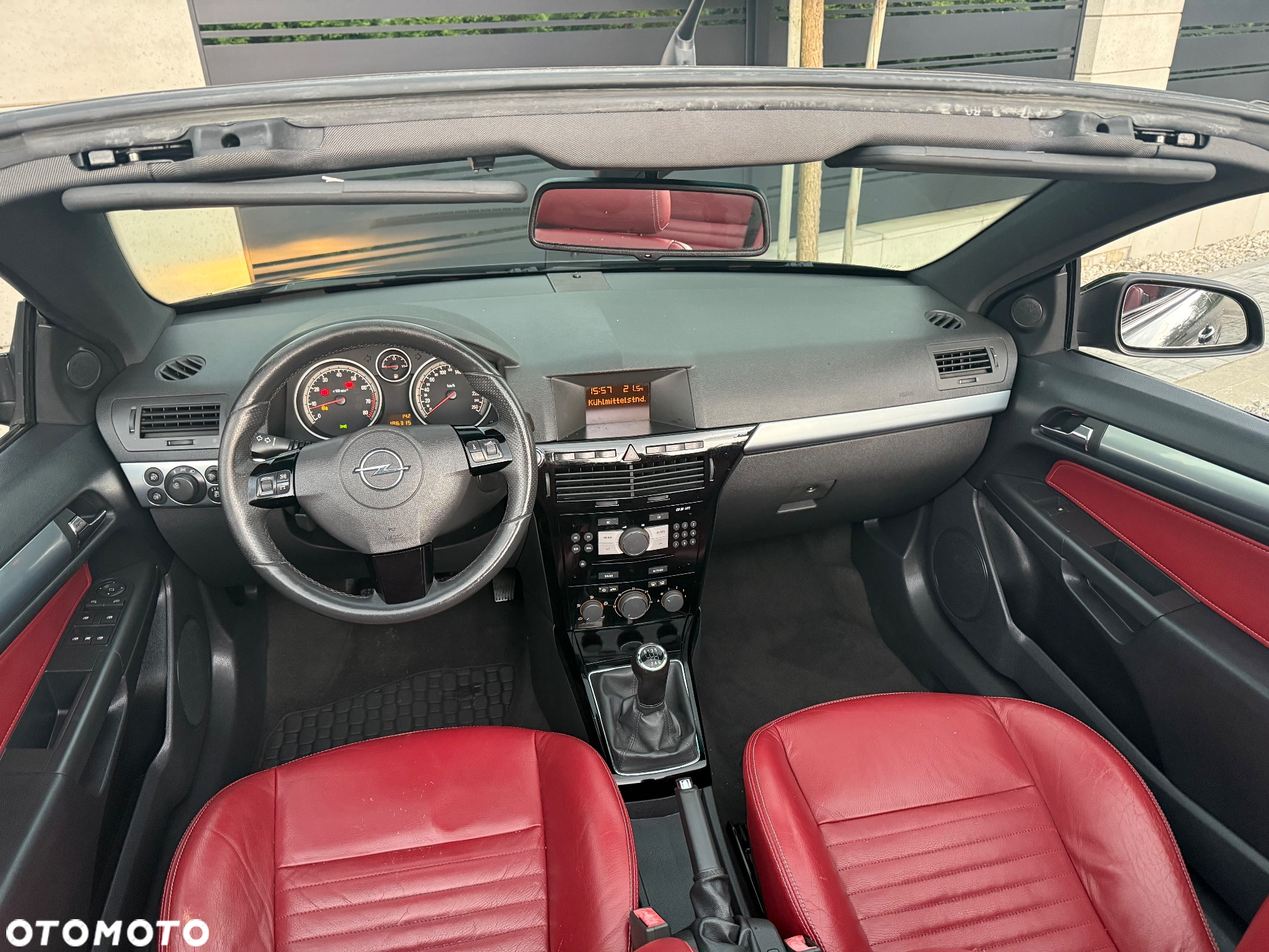 Opel Astra Twin Top 1.6 Turbo Endless Summer - 34