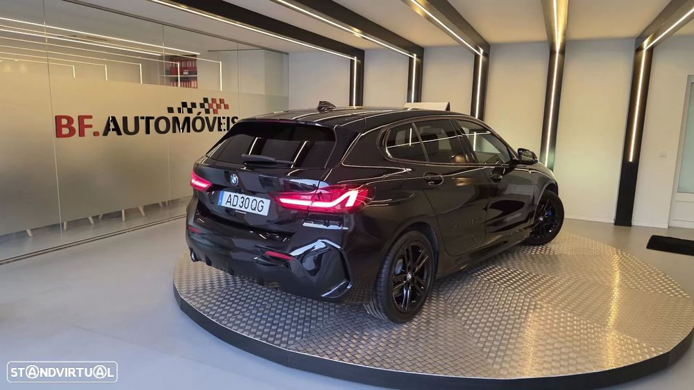 BMW 116 d Pack Desportivo M Auto - 4