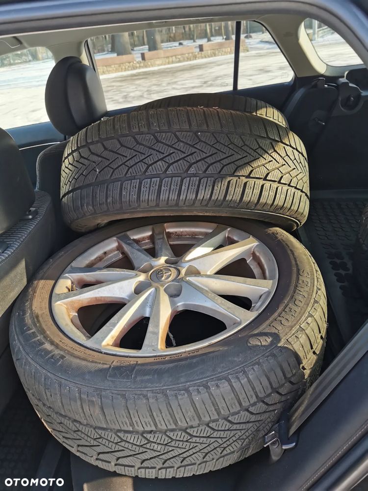 Toyota Avensis 2.0 D-4D - 13