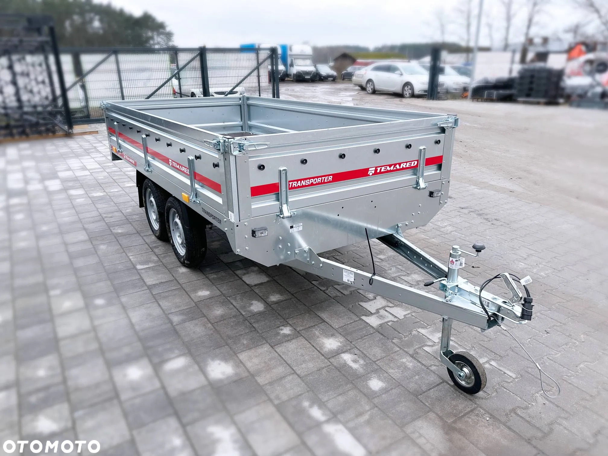 Temared Transporter 3015/2 Przyczepka samochodowa 264x126cm dwuosiowa - 2