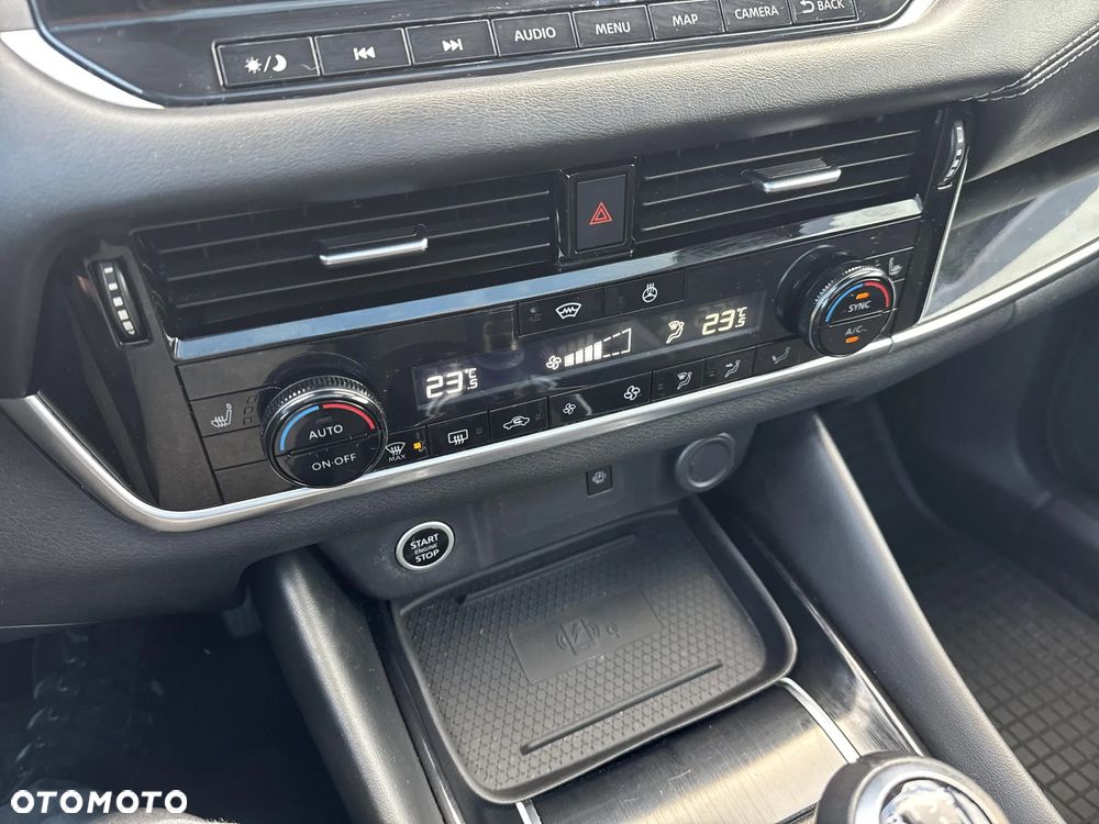 Nissan Qashqai 1.3 DIG-T N-Connecta EU6d - 15