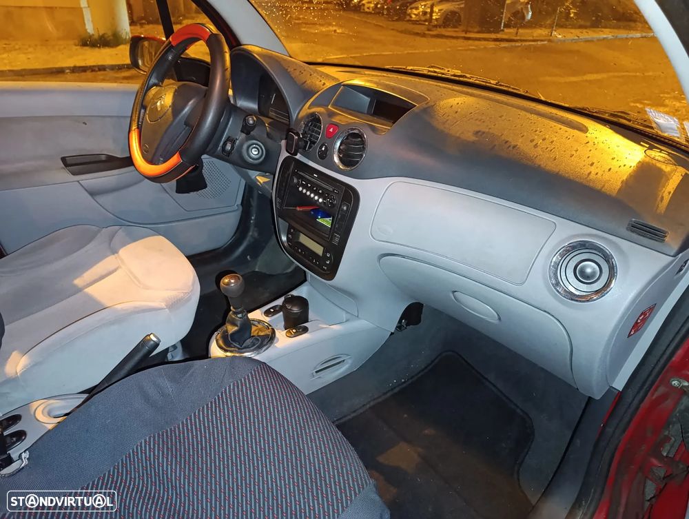 Citroën C3 1.4 HDi Exclusive - 5