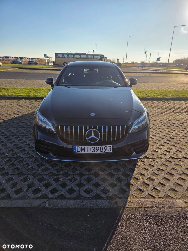 Mercedes-Benz Klasa C 300 4Matic 9G-TRONIC AMG Line Plus - 4
