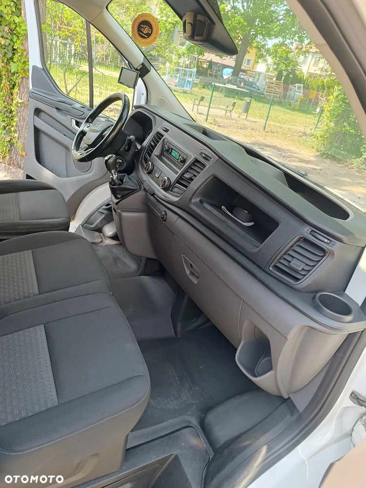Ford Transit Custom - 9