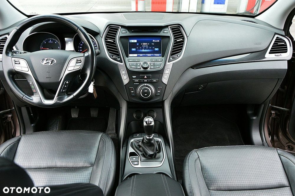 Hyundai Santa Fe 2.0 CRDi 2WD Premium - 22