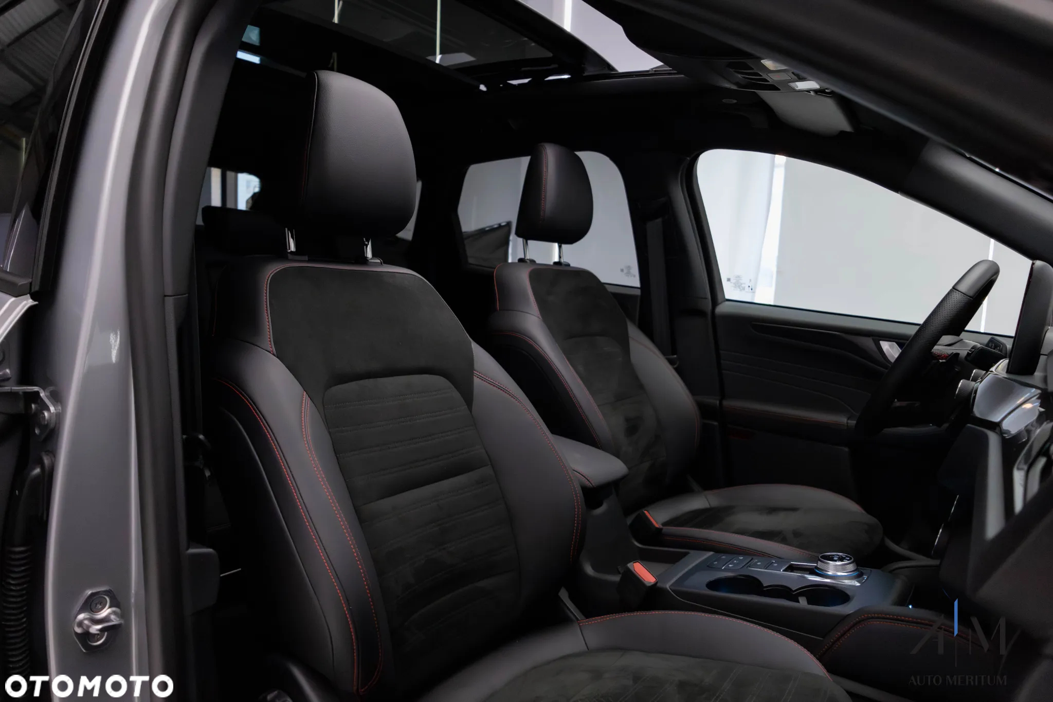Ford Kuga 2.0 EcoBlue 4x4 ST-LINE X - 13