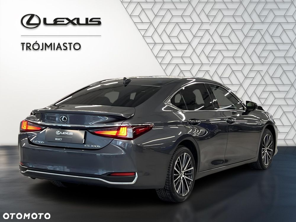 Lexus ES 300h Business Edition - 6