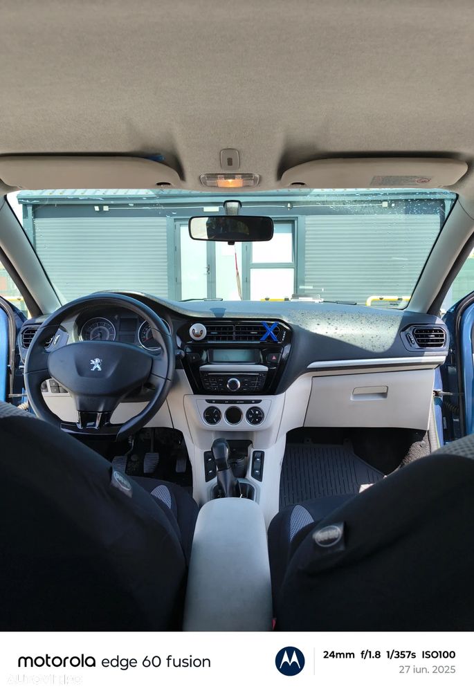 Peugeot 301 1.6 HDI FAP Allure - 14
