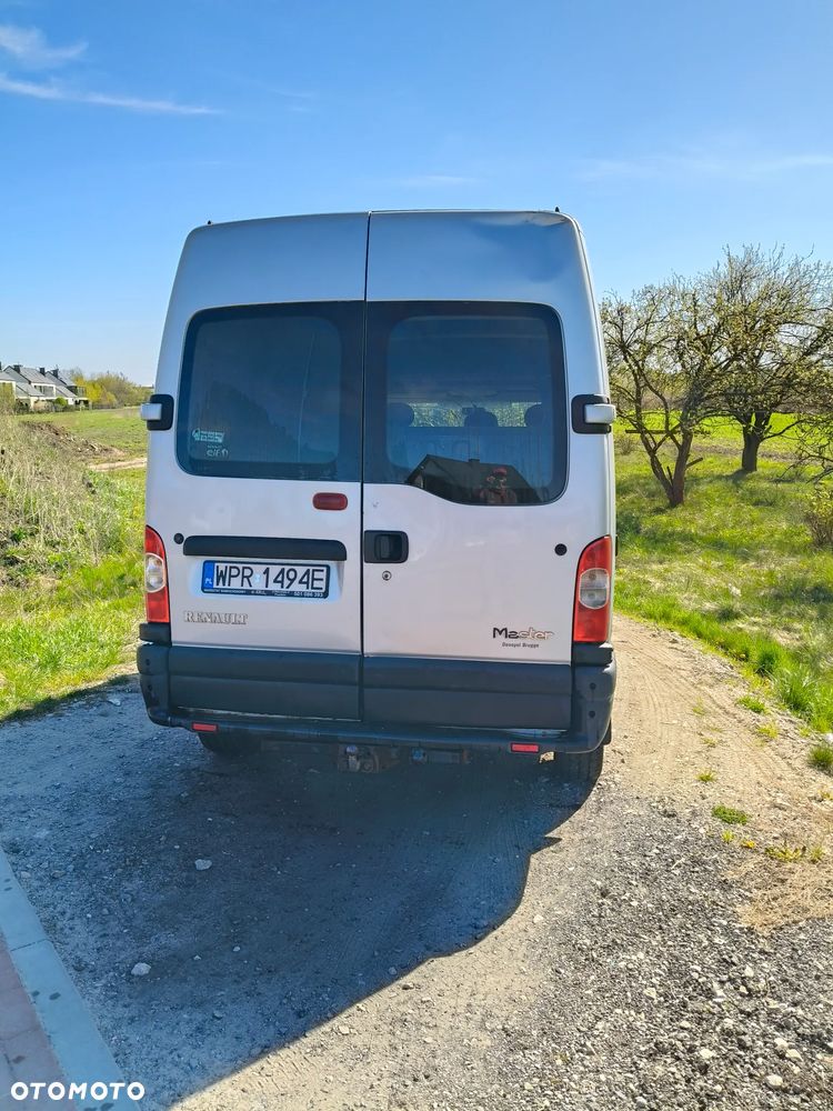Renault MASTER 2.5 - 10