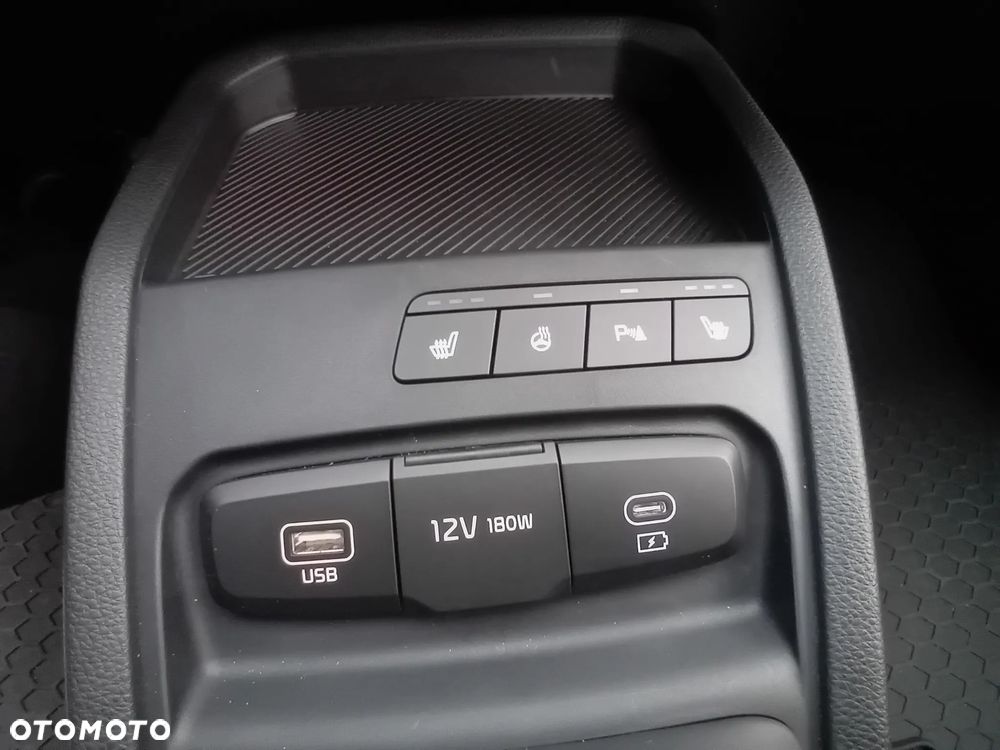 Kia Stonic - 11