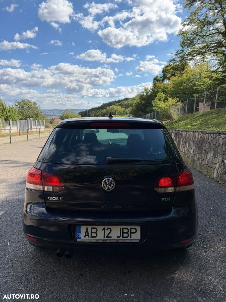 Volkswagen Golf 2.0 TDI Edition - 4