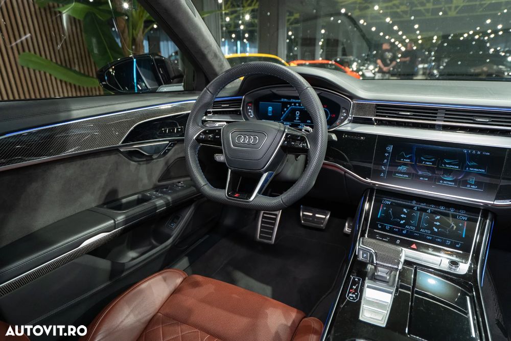 Audi S8 TFSI quattro tiptronic - 19
