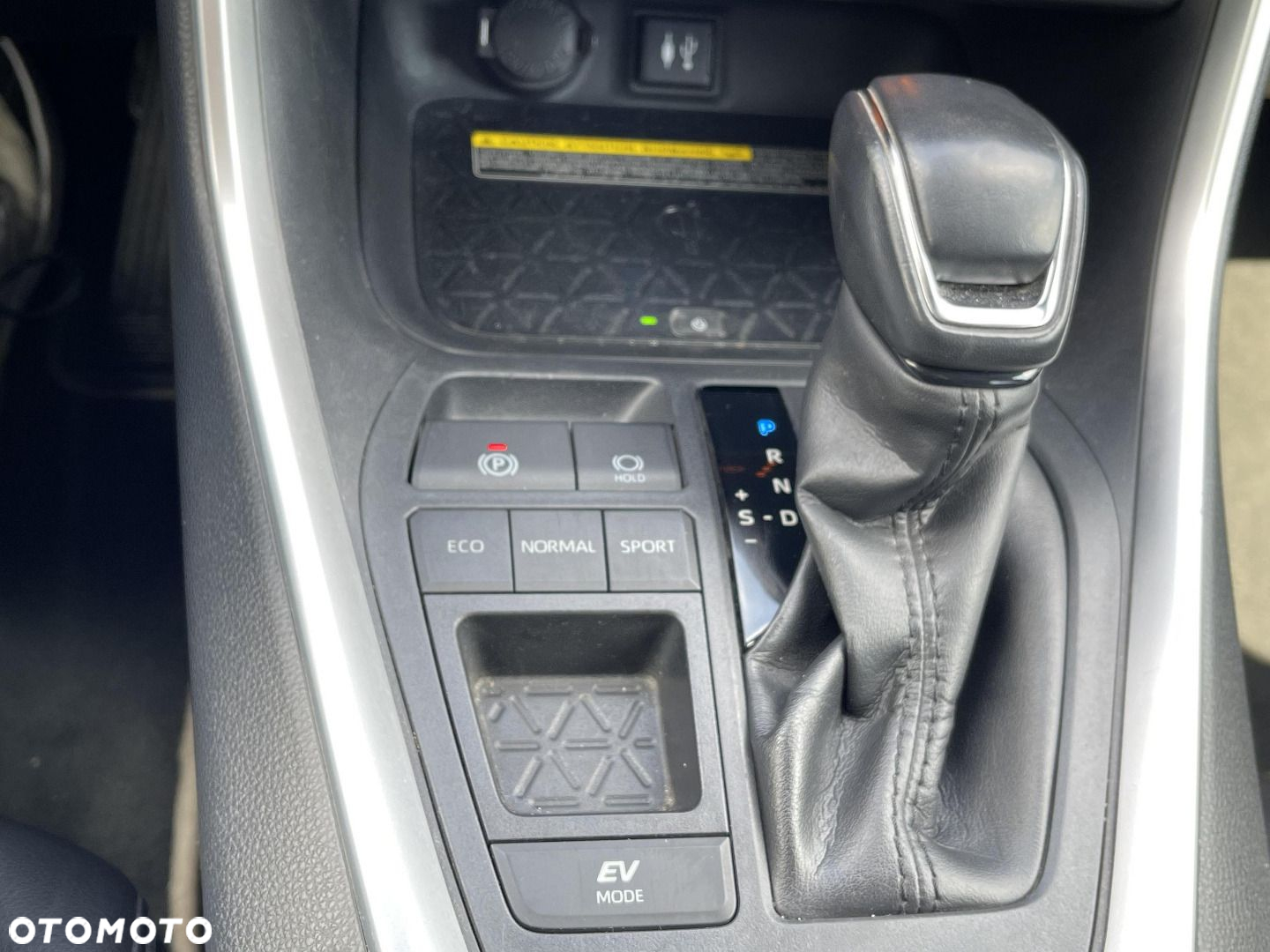 Toyota RAV4 - 19