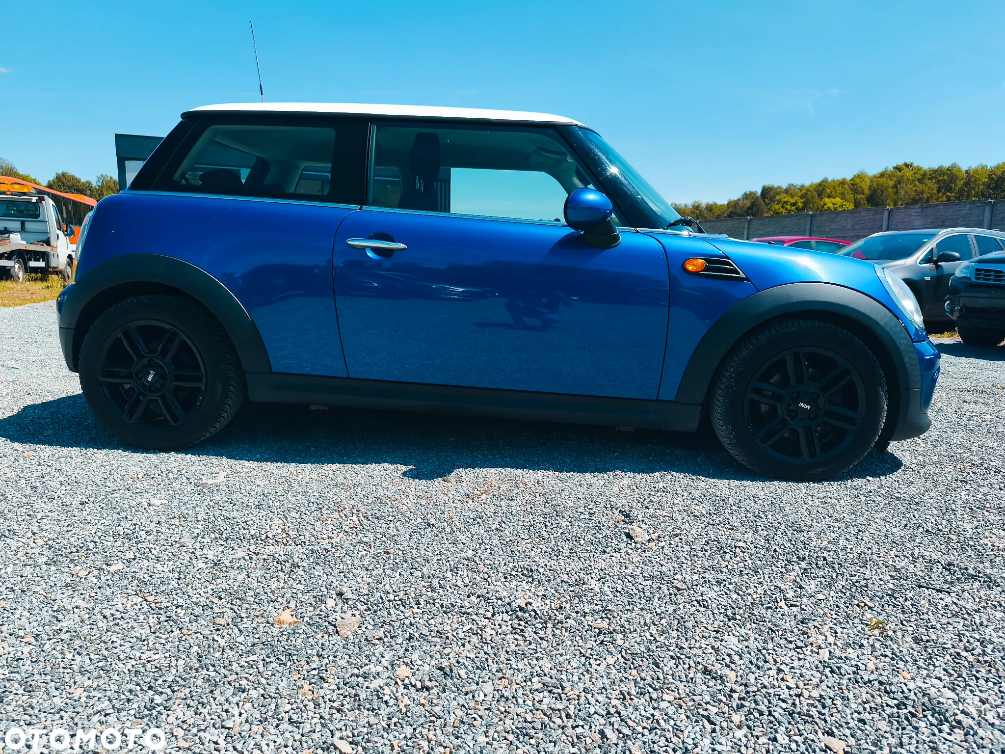 MINI ONE D - 2