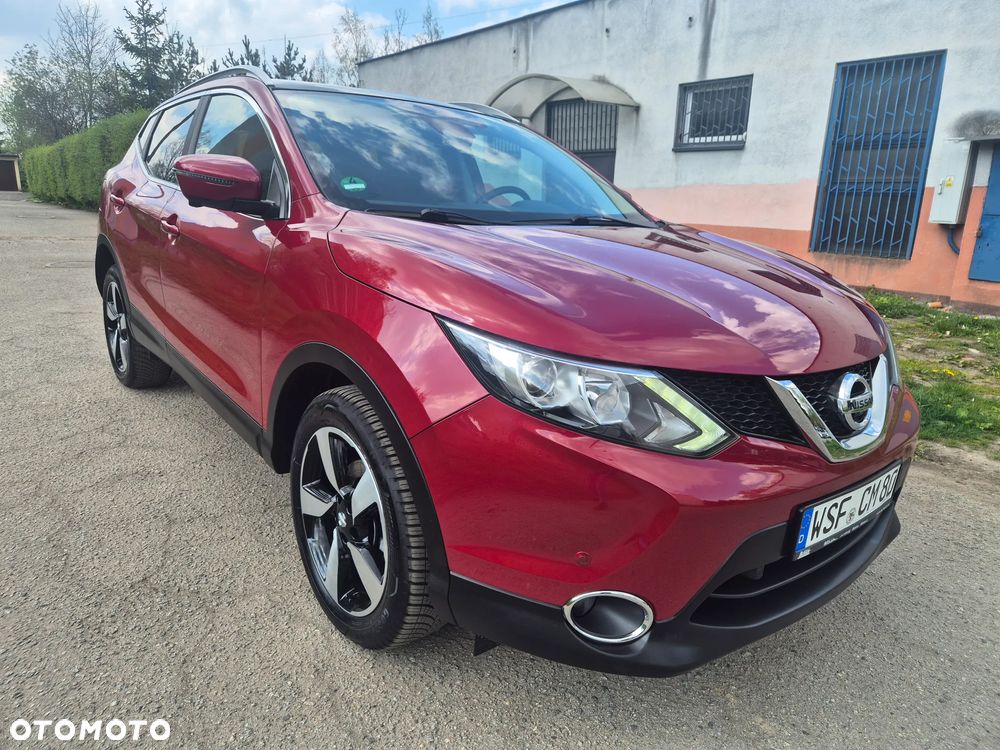 Nissan Qashqai 1.6 DIG-T N-Connecta - 1