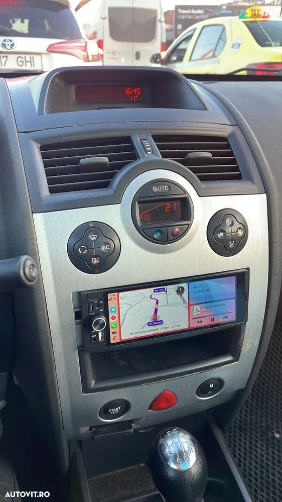 Renault Megane II 2.0 Confort Dynamique - 3