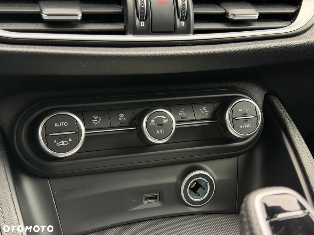 Alfa Romeo Stelvio 2.0 Turbo Q4 - 21