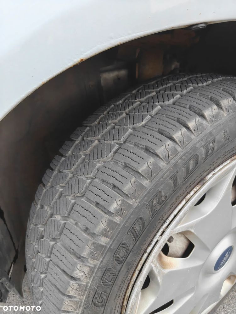 Ford Connect - 25