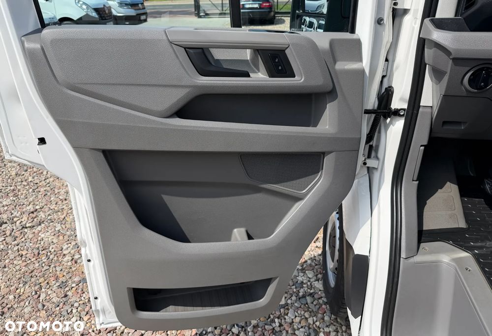 Volkswagen Crafter - 19