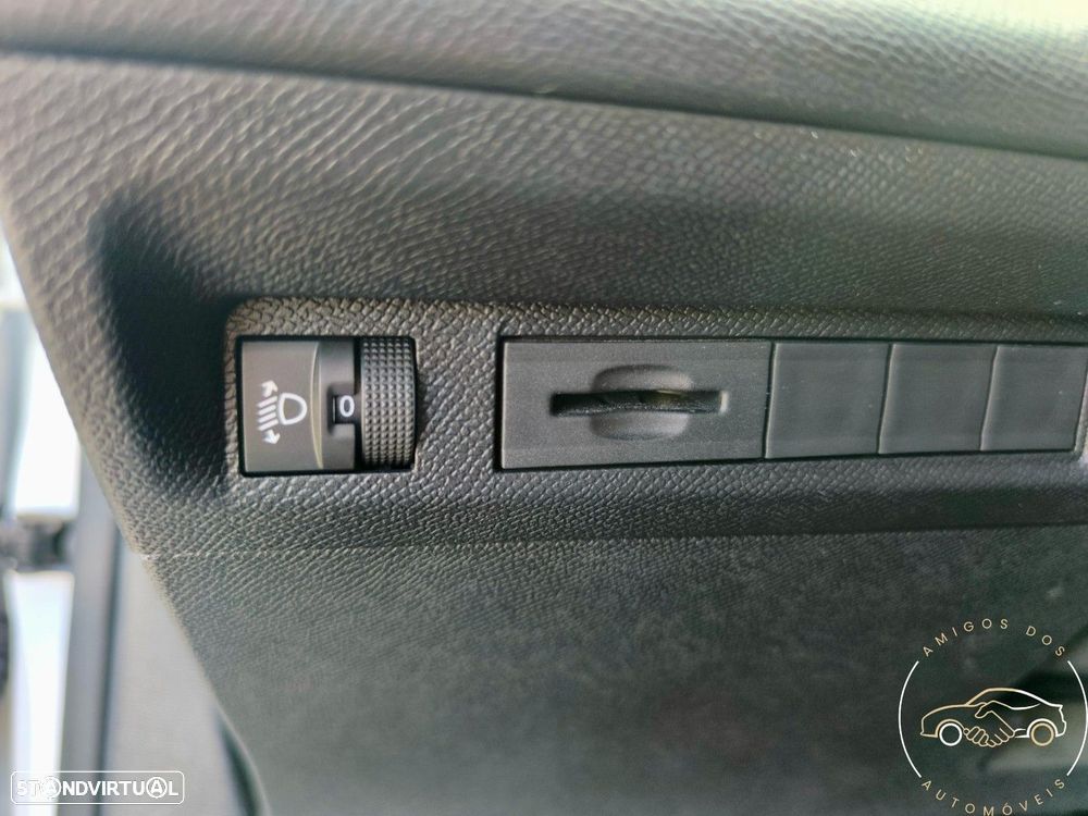 Peugeot 308 1.5 BlueHDi Allure EAT8 - 20