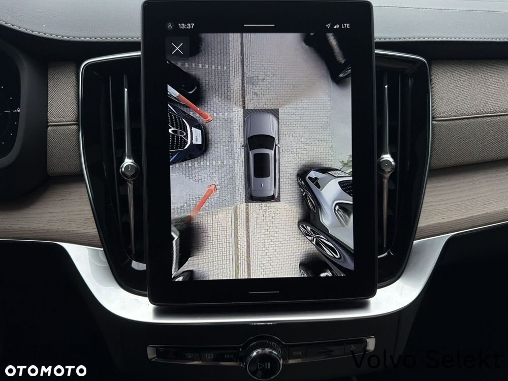 Volvo XC 90 - 26