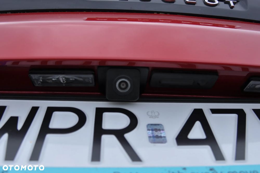 Peugeot 3008 1.2 PureTech Allure Pack S&S EAT8 - 11