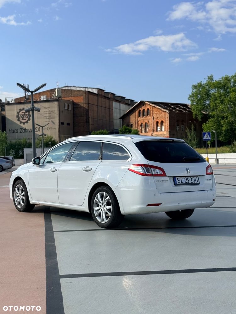 Peugeot 508 2.0 BlueHDi Allure S&S - 25
