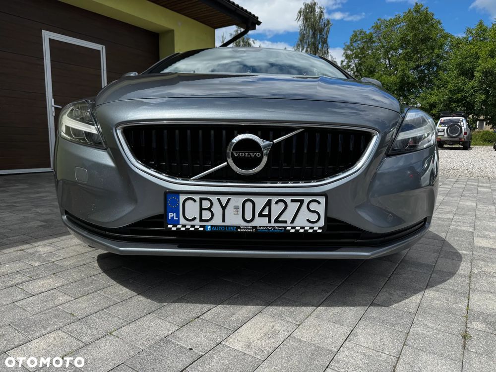 Volvo V40 D2 Momentum - 2