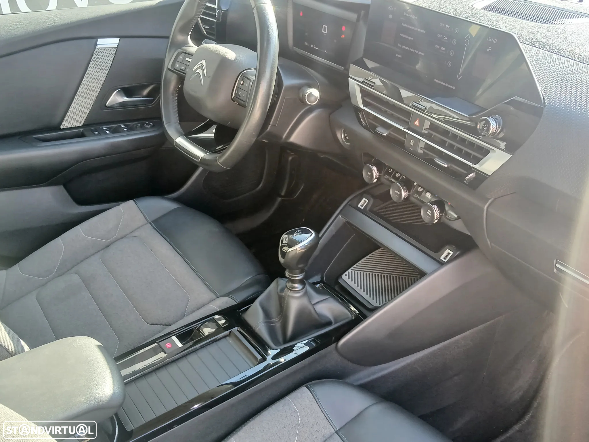 Citroën C4 1.5 BlueHDi Feel - 21