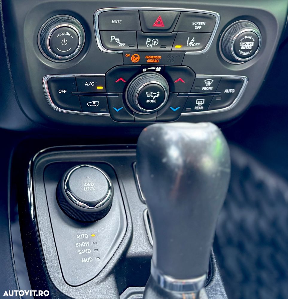 Jeep Compass 2.0 M-Jet 4x4 AT Limited - 18