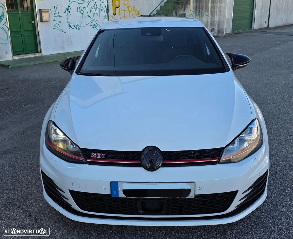 VW Golf GTI Performance BlueMotion DSG - 2